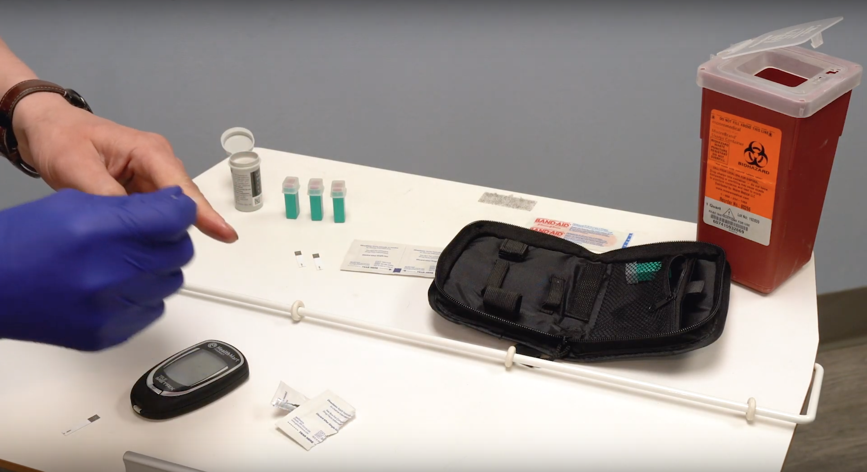 Typical blood glucometry kit.